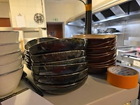 1 lot div servies - afbeelding 8 van  25