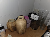 1 lot div vazen en bloempotten - afbeelding 1 van  3