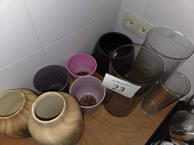 1 lot div vazen en bloempotten - afbeelding 2 van  3