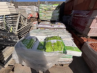 1 lot div zand en cement - afbeelding 1 van  5