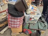 1 lot divers dressuur en paardrij materiaal