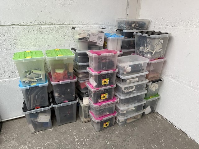 1 lot diversen - afbeelding 1 van  16