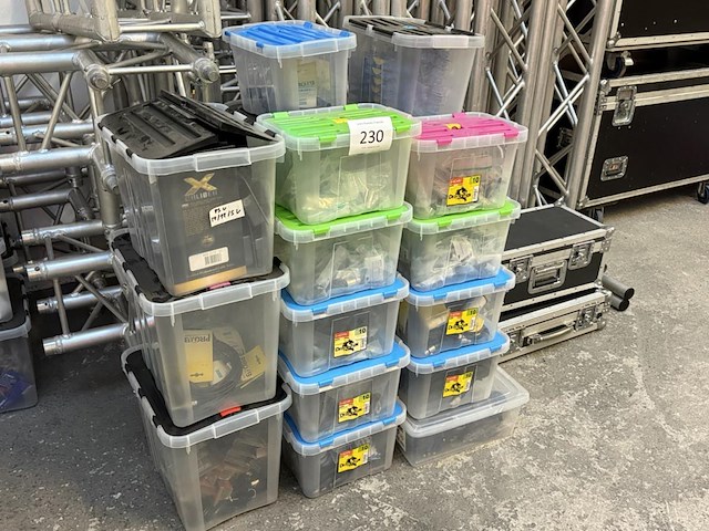 1 lot diversen - afbeelding 1 van  10