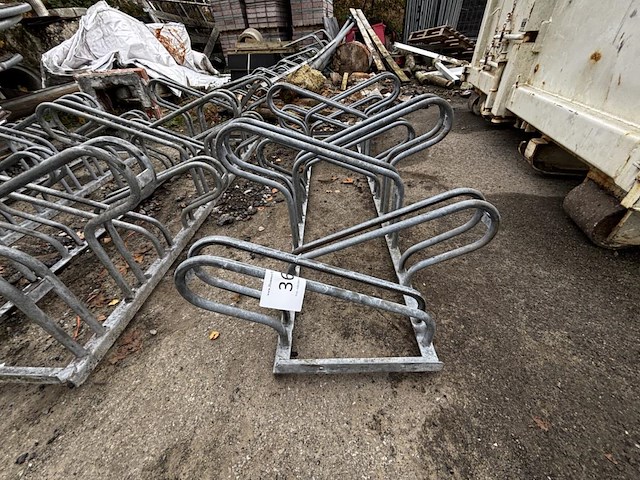 1 lot dubbele fietsrekken - afbeelding 2 van  3