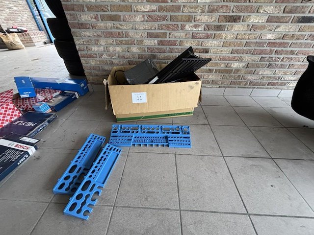 1 lot garage inrichting - afbeelding 1 van  5