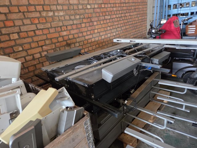 1 lot gedemonteerde smart borden - afbeelding 4 van  10