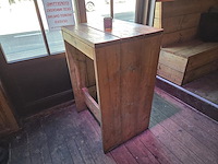 1 lot houten meubilair - afbeelding 7 van  9