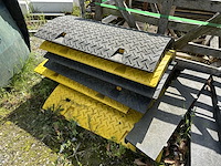 1 lot kabelbruggen - afbeelding 1 van  1