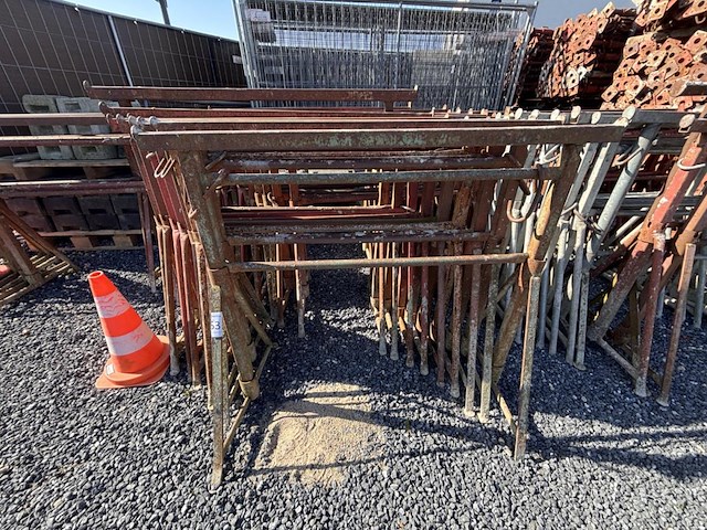 1 lot metalen schragen - afbeelding 2 van  5