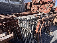 1 lot metalen schragen - afbeelding 4 van  5