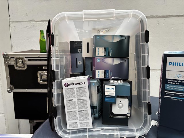 1 lot philips hue verlichting en toebehoren - afbeelding 3 van  3