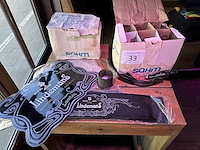 1 lot promomateriaal lindemans - afbeelding 1 van  3