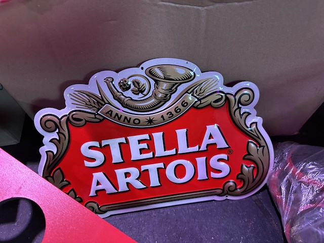 1 lot promomateriaal stella artois en jupiler - afbeelding 3 van  5