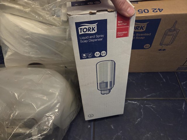 1 lot sanitaire accessoires - afbeelding 6 van  7