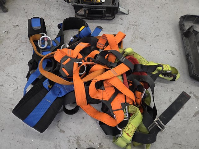 1 lot valpreventiematerialen - afbeelding 4 van  5