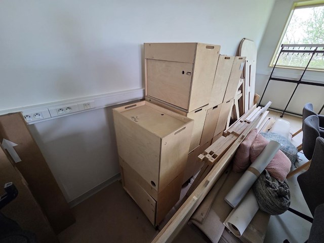 1 lot verrijdbare onderkastjes voor bureau en bureaumeubilair - afbeelding 16 van  20