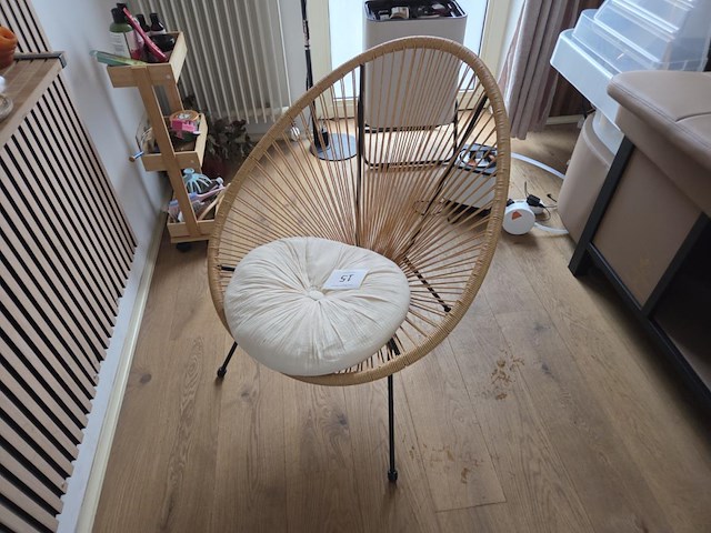 1 loungestoel met kussen - afbeelding 1 van  4