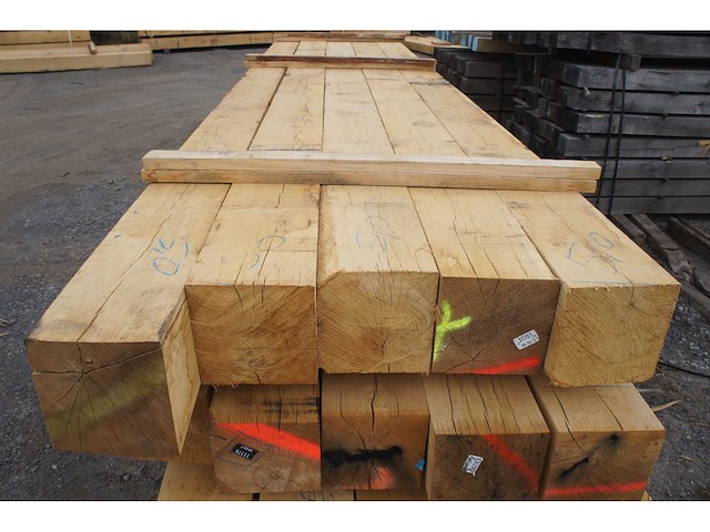 1 m³ eiken balken 200x200 - afbeelding 4 van  4