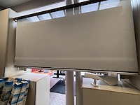 1 manueel rolgordijn met screenstof boflex