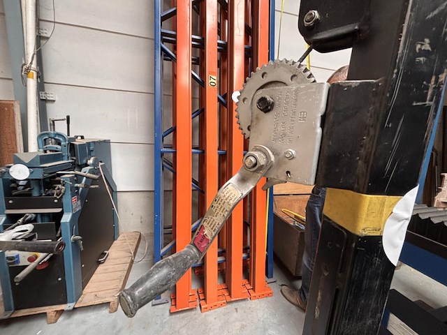 1 manuele lift - afbeelding 3 van  4