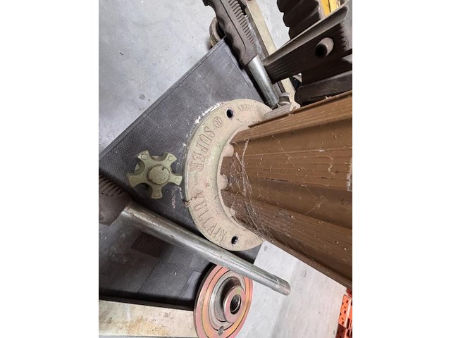 1 metaalplooimachine super vulcain - afbeelding 2 van  4