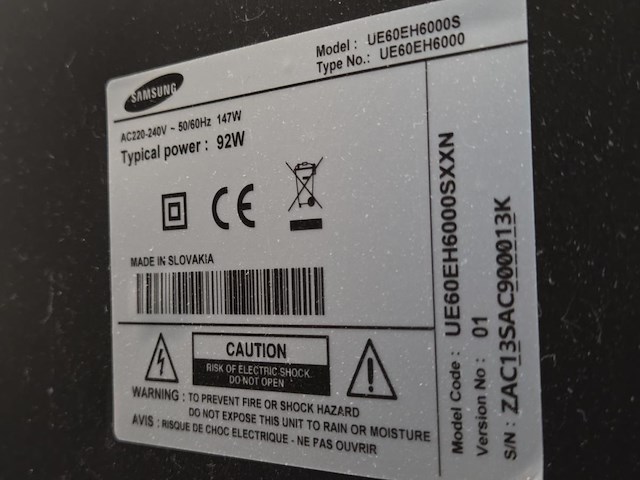 1 meubel met glazen panelen en 2 tv scherme samsung - afbeelding 9 van  19