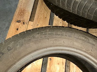 1 michelinband - afbeelding 4 van  4