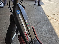 1 motorfiets piaggio - afbeelding 6 van  8