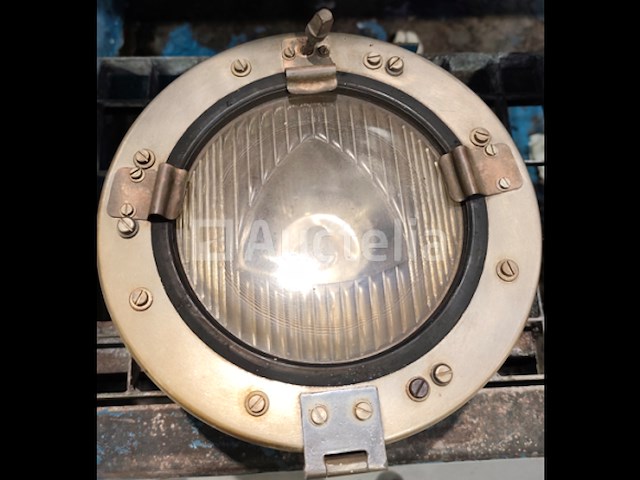 1 nmbs locomotief koplamp (rood) (010800-013) - afbeelding 1 van  20