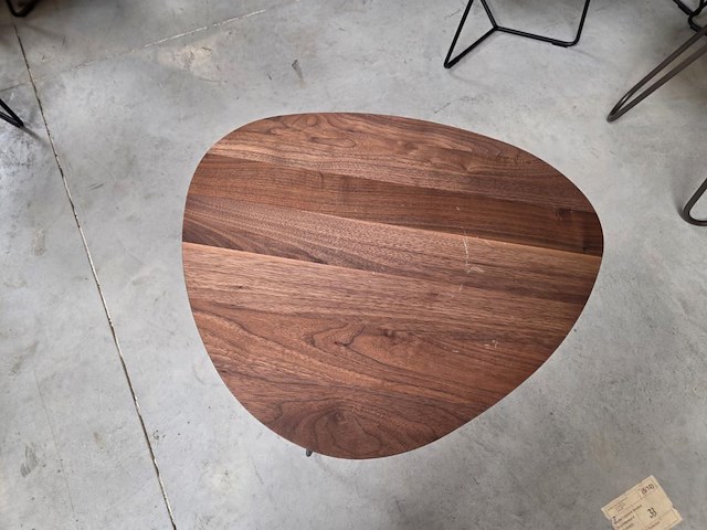 1 notenhouten bijzettafel twinny - afbeelding 2 van  6
