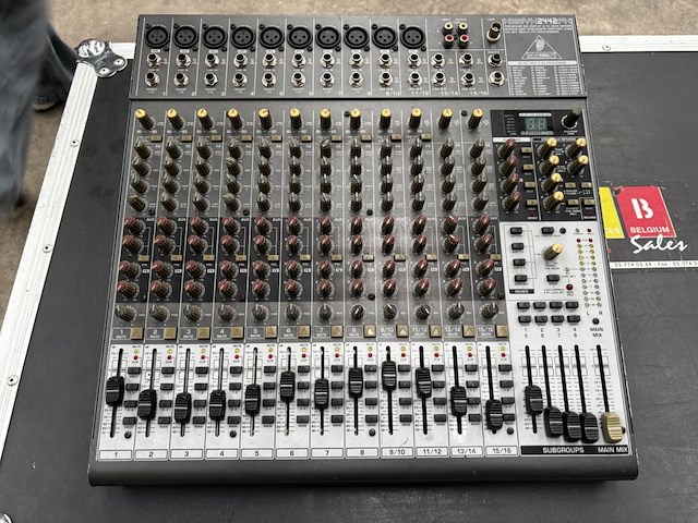 1 pa mengtafel behringer xenyx2442fx - afbeelding 1 van  4