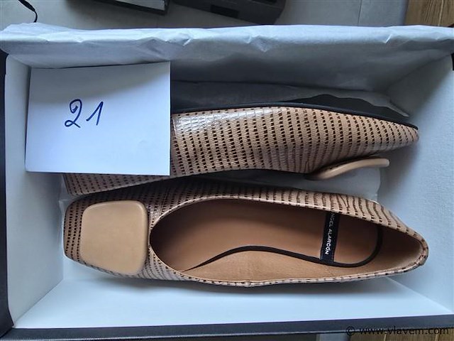 1 paar angel alarcon donker beige, maat 40 - afbeelding 2 van  2