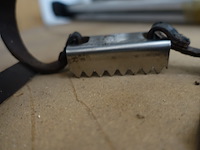 1 paar anti-glij ijzers - afbeelding 3 van  3