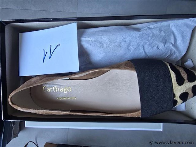 1 paar camel diam carthago, maat 39 1/2 - afbeelding 2 van  2