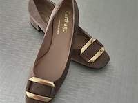 1 paar catharago beige daim, maat 40 - afbeelding 1 van  2