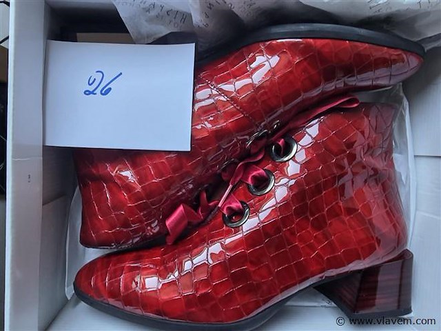 1 paar hispanitas rood lak crocco, maat 40 - afbeelding 2 van  2