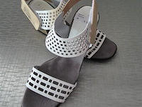 1 paar hispanitas wit goud, maat 40 - afbeelding 1 van  2