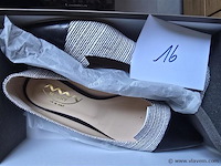 1 paar mauru blanc noir, maat 39 1/2 - afbeelding 2 van  2