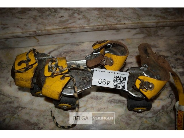 1 paar retro rolschaatsen - afbeelding 2 van  2