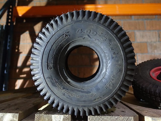 1 paar voorwielen voor zitmaaier - afbeelding 3 van  10