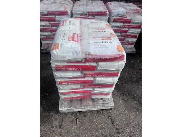 1 pallet diamur - tegellijm - tegellijm diamur a060 flex s1 40 zakken - afbeelding 1 van  4
