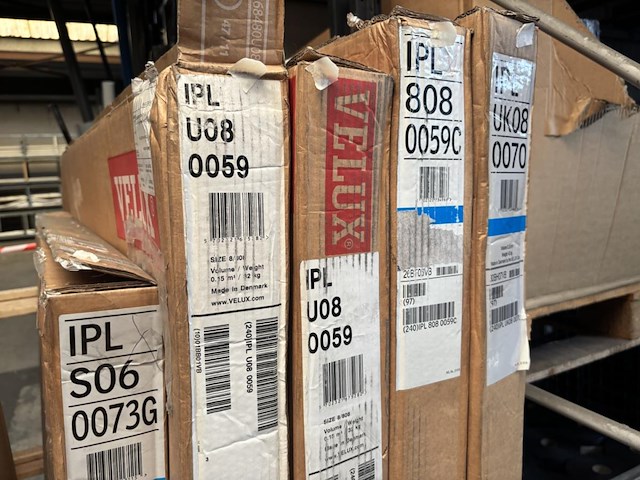 1 pallet divers velux - afbeelding 5 van  5