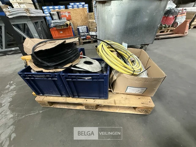 1 pallet divers - afbeelding 2 van  8