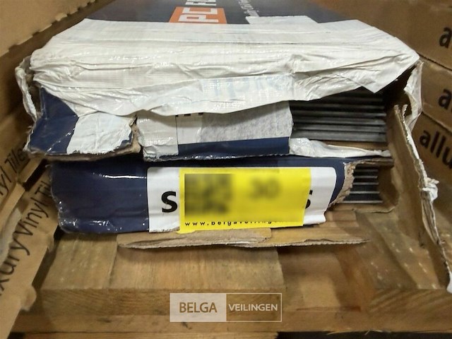 1 pallet diverse soorten vloer - afbeelding 3 van  5