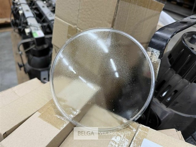 1 pallet fourbaar etc lampen met glas - afbeelding 6 van  7