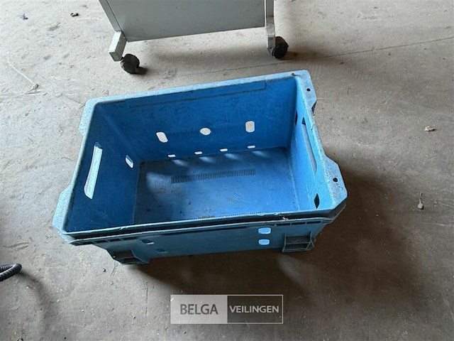 1 pallet plastic bakken l47xb31 xh23 cm (±36 st) - afbeelding 3 van  5