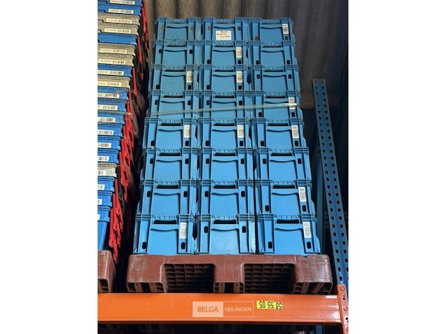 1 pallet plastic bakken l47xb31 xh23 cm (±56 st) - afbeelding 1 van  4
