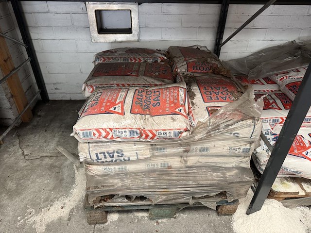 1 pallet safe road salt - afbeelding 1 van  3