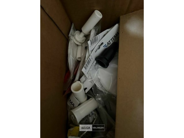 1 pallet sanitaire benodigdheden - afbeelding 5 van  6
