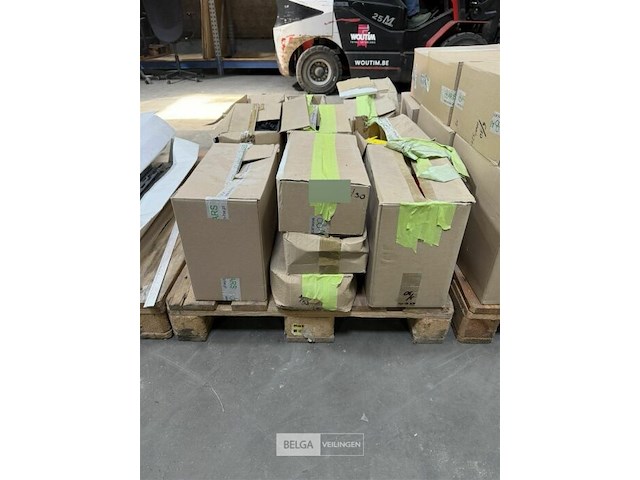 1 pallet uitvulplaatjes - afbeelding 1 van  5